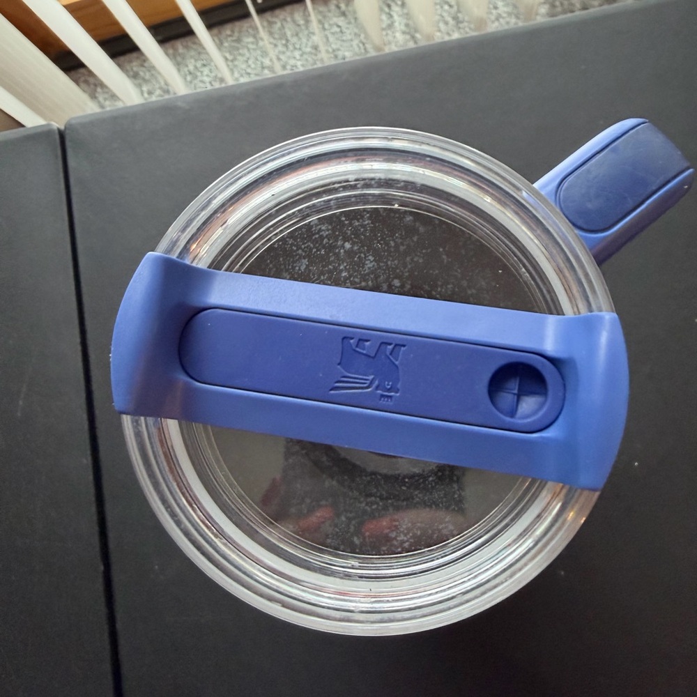 Stanley Blue Iris Speckled 40 oz Adventure Quencher Travel Mug with Handle - Picture 7 of 10